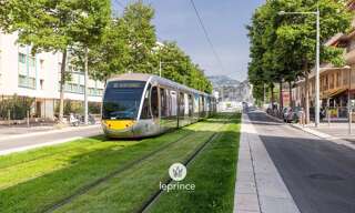 Commerce  46 m² à vendre à Nice (06300)