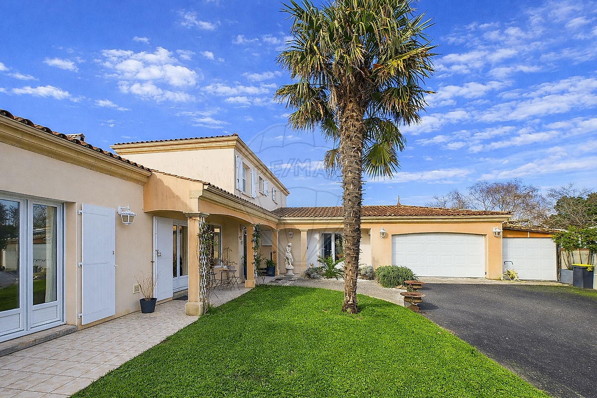 Villa / Maison 5 pièces  à vendre Mathes (Les) 17570