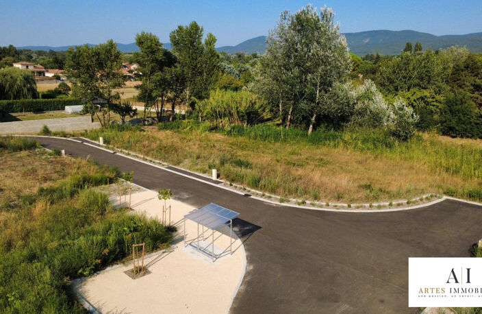 Terrain à bâtir de 759 m² borné et viabilisé — photo 5
