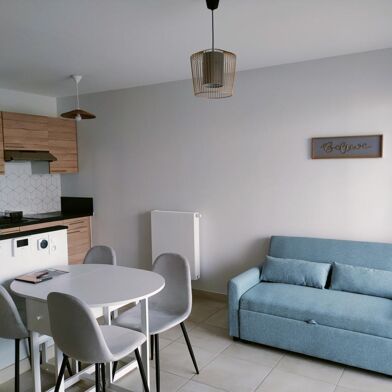 Appartement 2 pièces 544 €