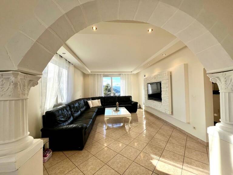 Compromis entre maison et Appartement Type 4 de  102 m² avec — photo 1