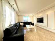 Compromis entre maison et Appartement Type 4 de  102 m² avec — photo 2