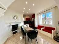 Compromis entre maison et Appartement Type 4 de  102 m² avec — photo 3