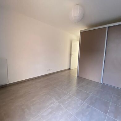 Appartement 3 pièces 256000 €