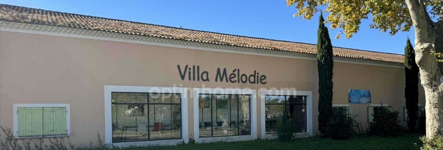 Immeuble  390 m² à vendre à Saint-Rémy-de-Provence (13210)