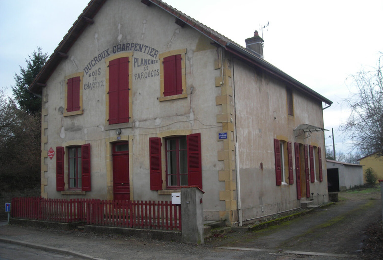 GRANDE MAISON FAMILIALE — photo 1