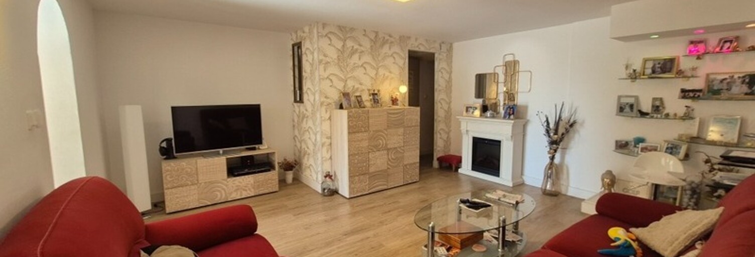 Maison 10 Pièces 222 m² à vendre à Solliès-Toucas (83210)