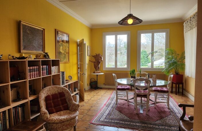 Belle maison de ville — photo 2