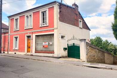 Maison 7 pièces 319000 €