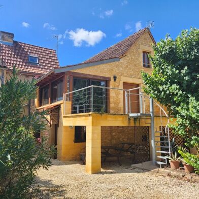 Maison 7 pièces 349800 €