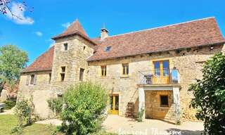 Maison 6 Pièces 222 m² à vendre à Hautefort (24390)