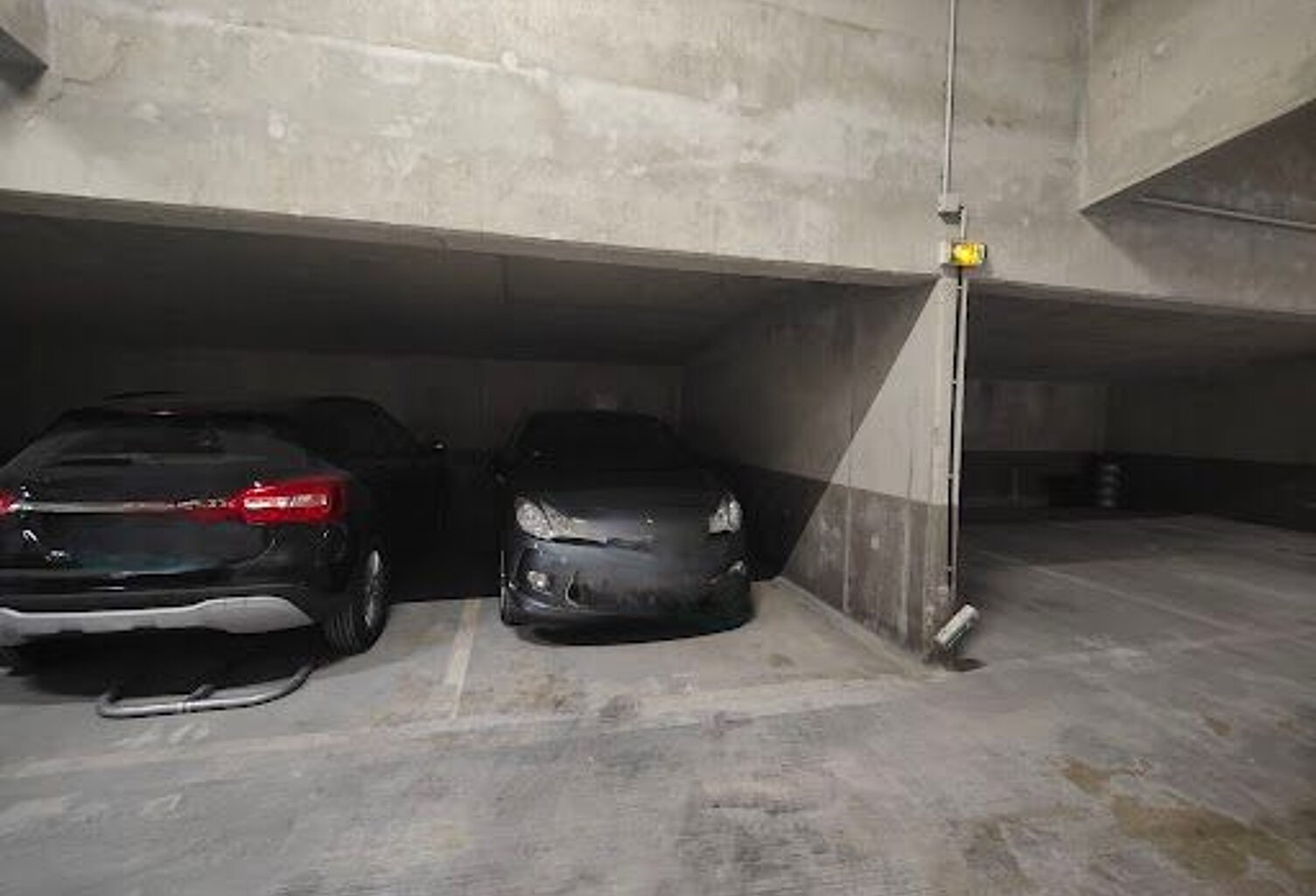 Parking À Vendre — photo 1