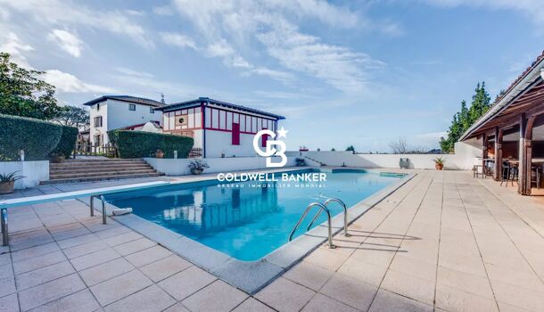 Villa / Maison 18 pièces  à vendre Urrugne 64122