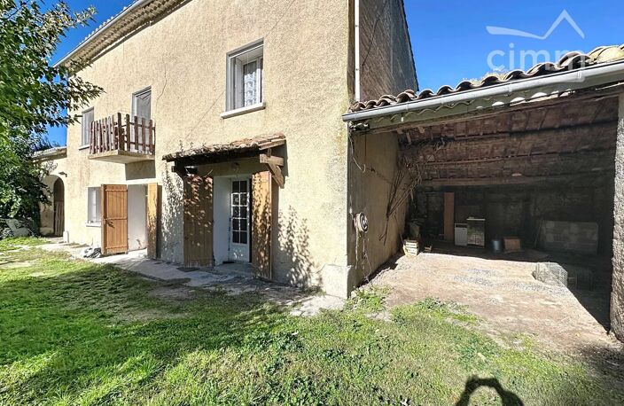 Bastide de 180m² en campagne à rénover — photo 2