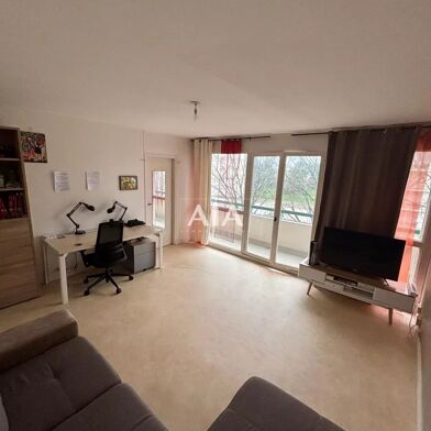 Appartement  97000 €