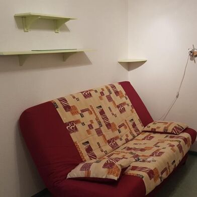 Appartement 1 pièces 425 €