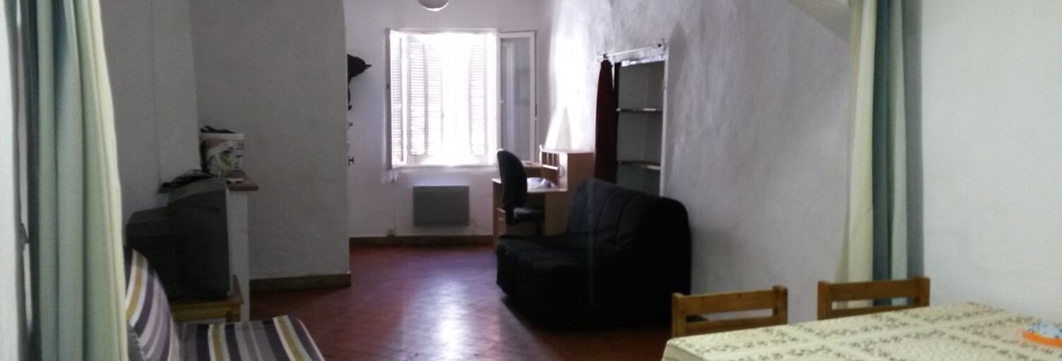 Appartement 1 Pièce 35 m² à louer à Le Beausset (83330)