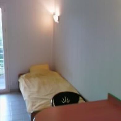 Appartement 1 pièces 590 €