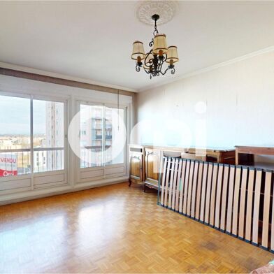 Appartement 4 pièces 175000 €