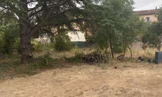 Terrain 700 m² à construire Saint-Maximin-la-Sainte-Baume (83470)