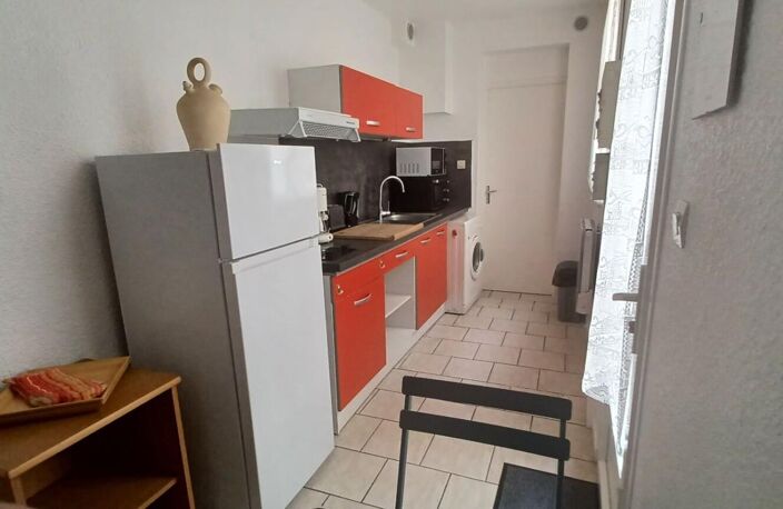 Studio à louer meublé Rochefort — photo 3