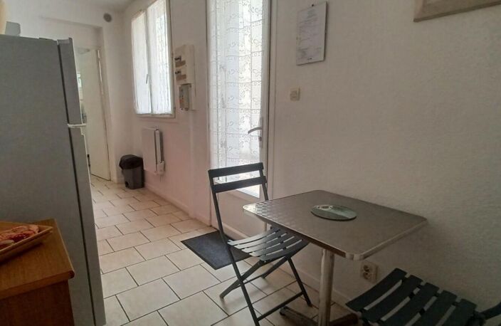 Studio à louer meublé Rochefort — photo 4