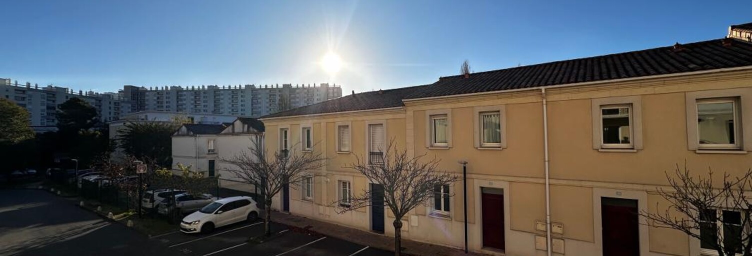 Appartement 3 Pièces 50 m² à louer à Bordeaux (33300)
