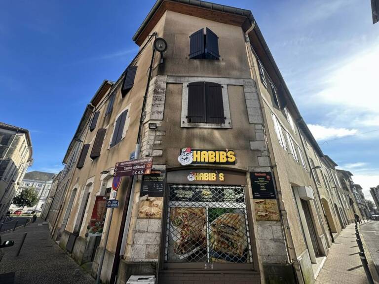 Local commercial à vendre – Emplacement n°1 au cœur de Dax — photo 1