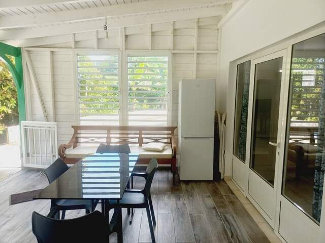 Maison à vendre 4 pièces LAMENTIN (971) — photo du bien