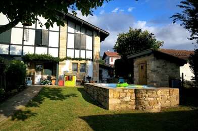 Maison 5 pièces 395000 €