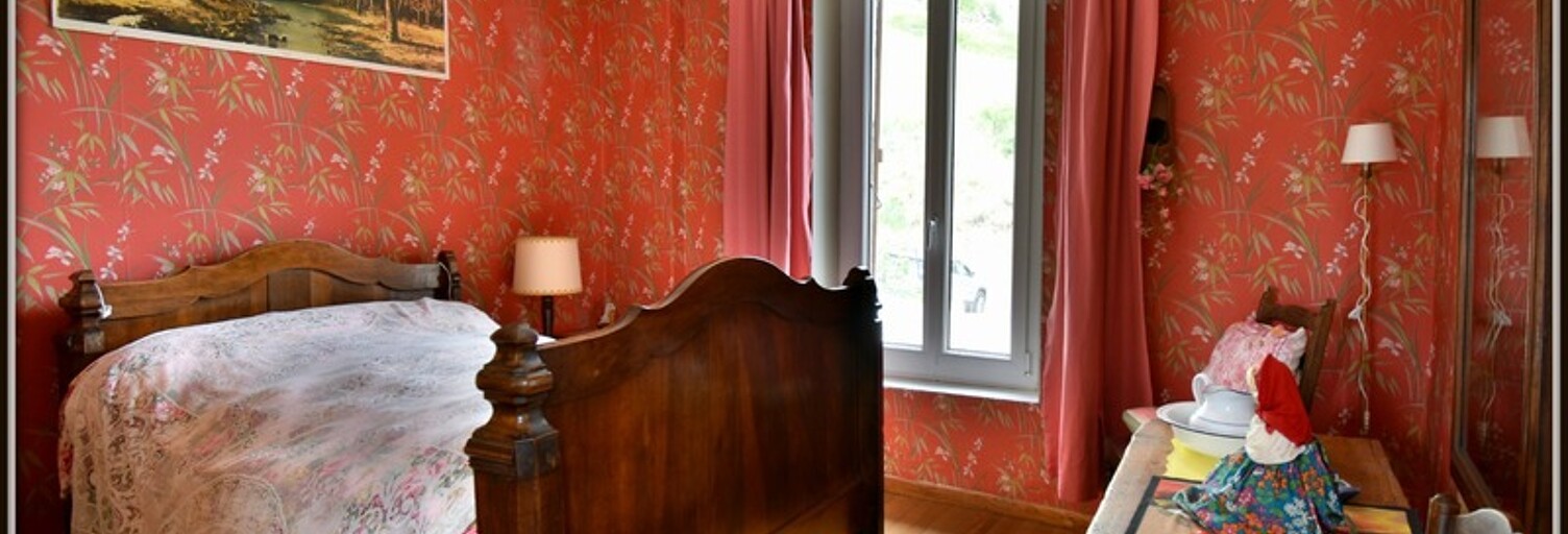 Maison 3 Pièces 84 m² à vendre à Aiguilles (05470)