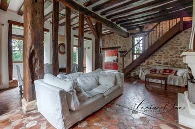 Maison 6 pièces 393750 €