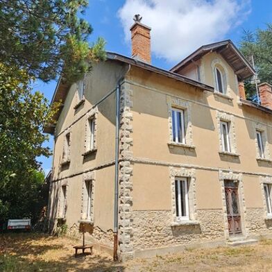 Maison 7 pièces 220000 €