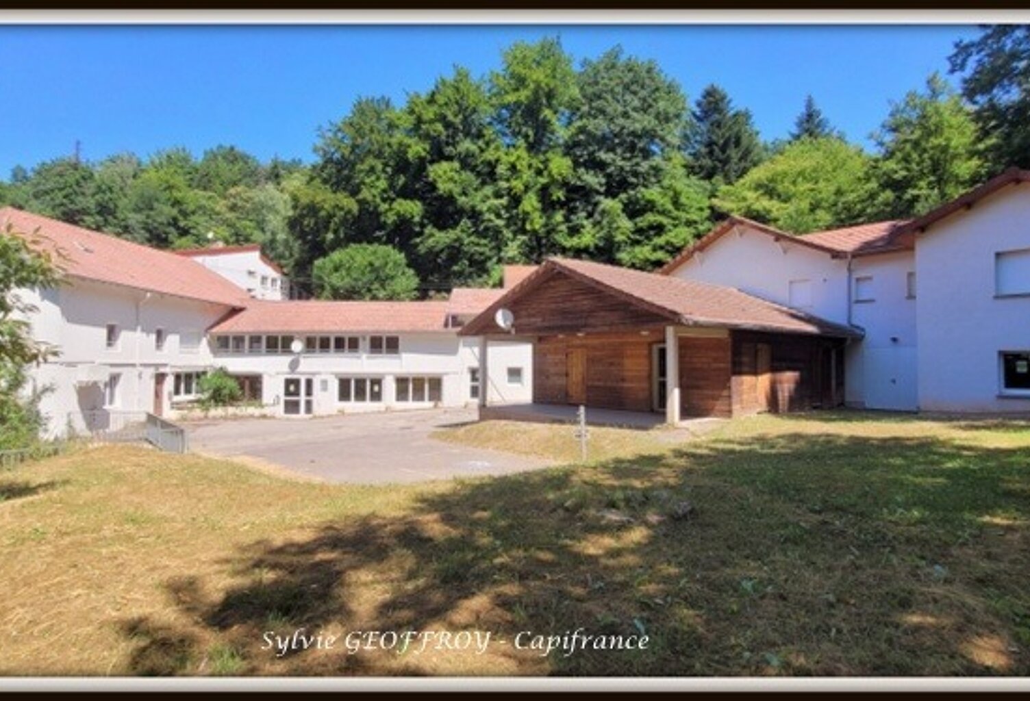 Colonie de vacances ou propriété équestre à vendre à PEXONNE (54) — photo 1