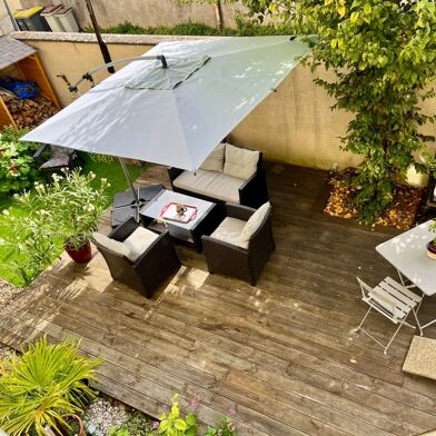 Maison 6 pièces 239900 €