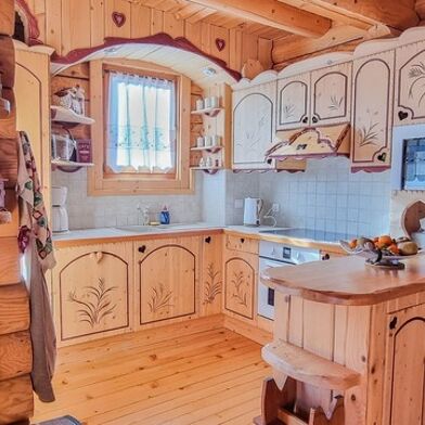 Maison 9 pièces 475000 €