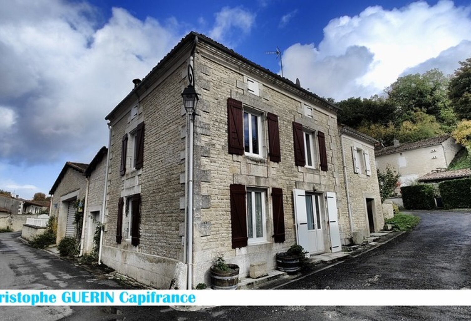 Maison à vendre 5 pièces proche de MONTIGNAC CHARENTE (16) — photo 1