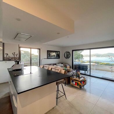 Appartement 4 pièces 735000 €