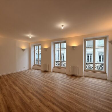 Appartement 2 pièces 1345 €