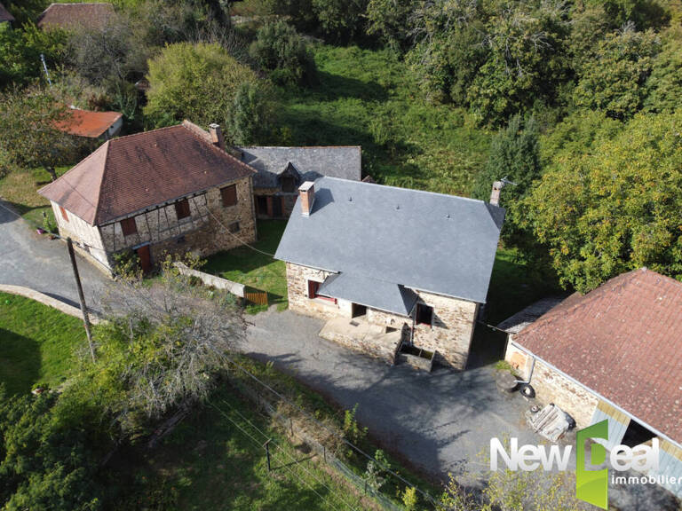 Ensemble immobilier sur env. 7,7 hectares — photo 1