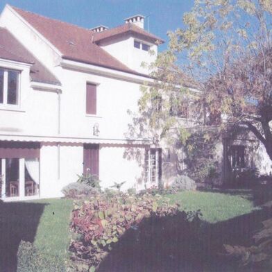 Maison 12 pièces 174400 €