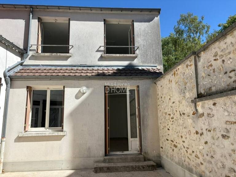 LA FERTE GAUCHER - HYPER CENTRE — photo 1