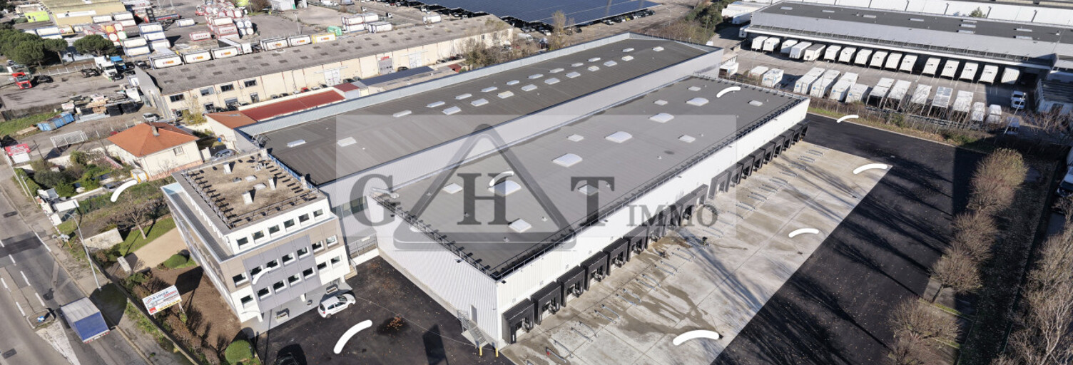 Local industriel  5617 m² à louer à Corbas (69960)