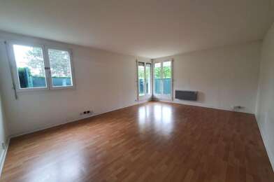Appartement 2 pièces 903 €