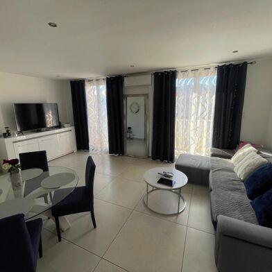 Appartement 4 pièces 160000 €