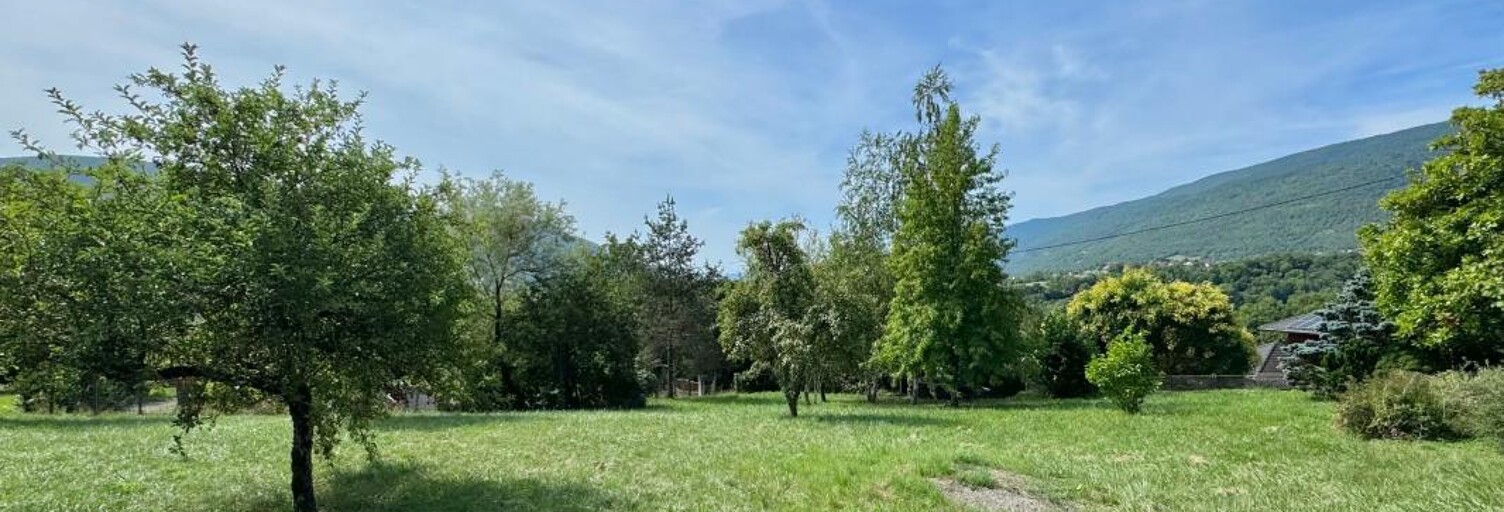 Terrain  1000 m² à vendre à Bassy (74910)