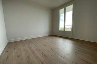 Appartement 4 pièces 215000 €