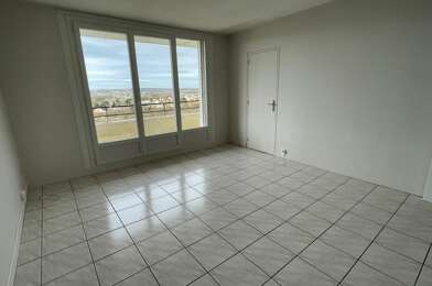 Appartement 4 pièces 215000 €