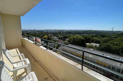 Appartement 4 pièces 215000 €