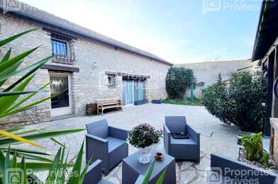 Maison 8 pièces 252000 €